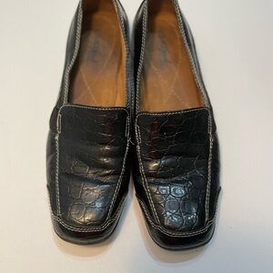 Natural Soul Black Textured Loafers Size 8.5M SB-B